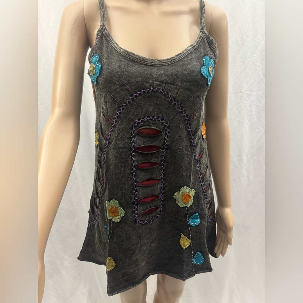 Floral Embroidered Camisole in Black